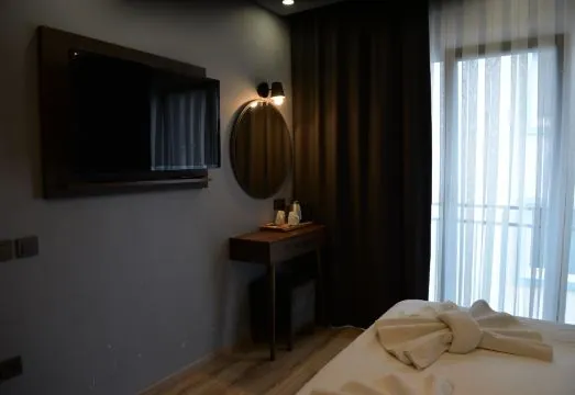 Basilissis Hotel