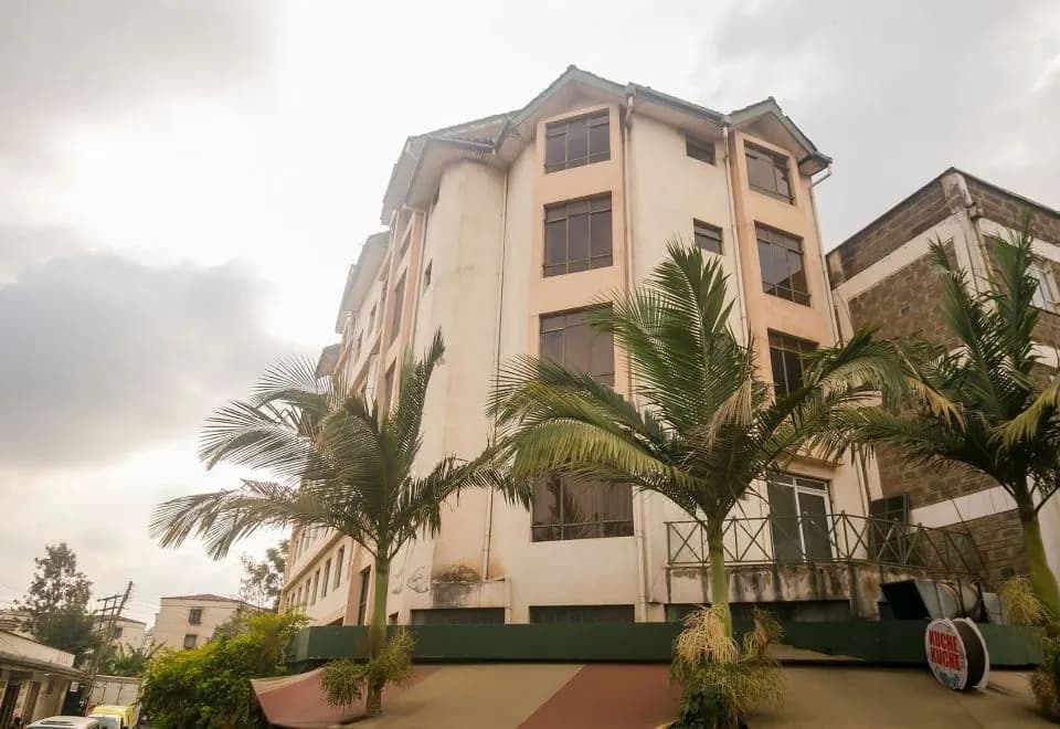 Plus 254 Hotel