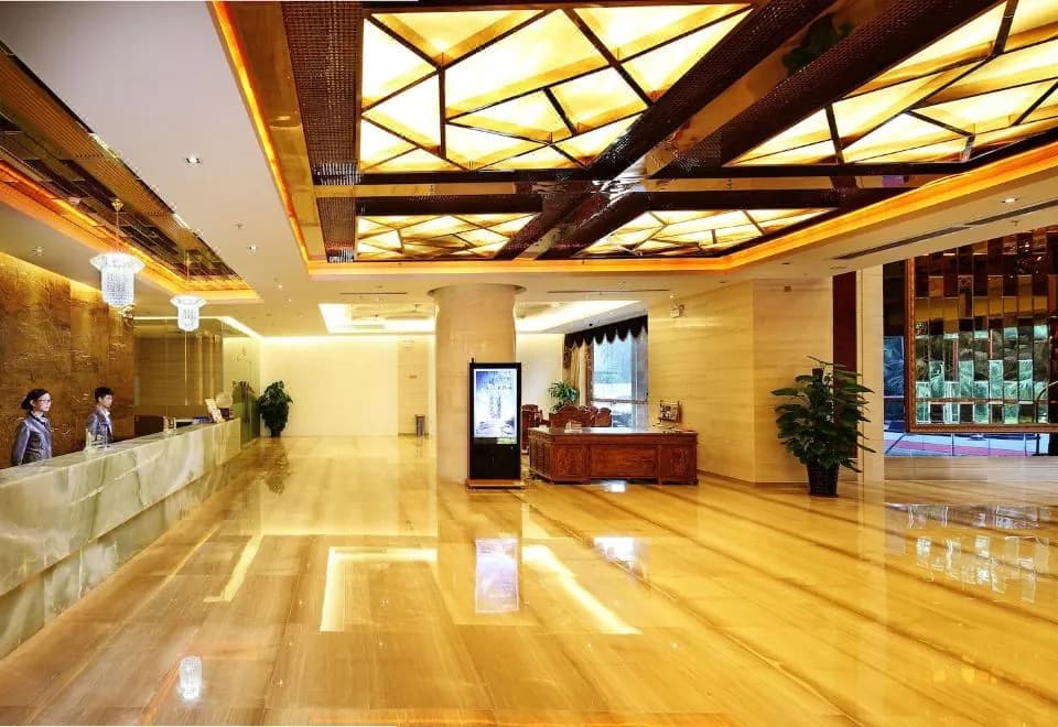 Clayton Hotel