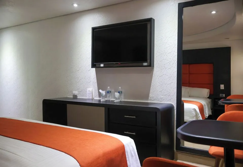 Hotel Embassy