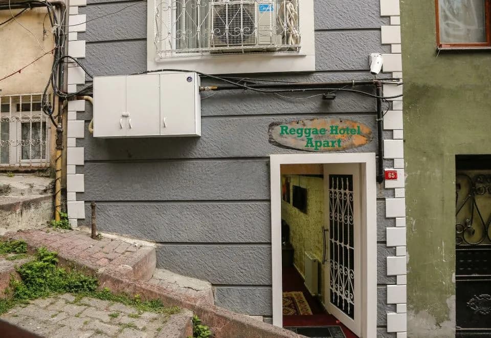 Reggae Apart Hotel