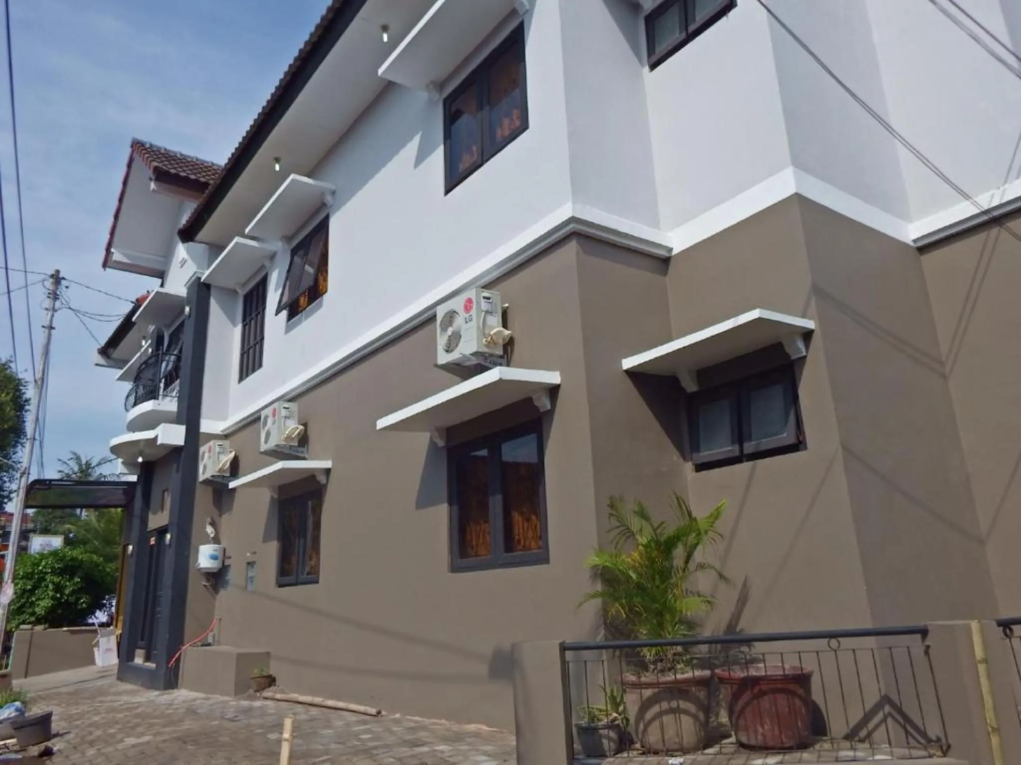 Homestay at Kingkost Karangjati