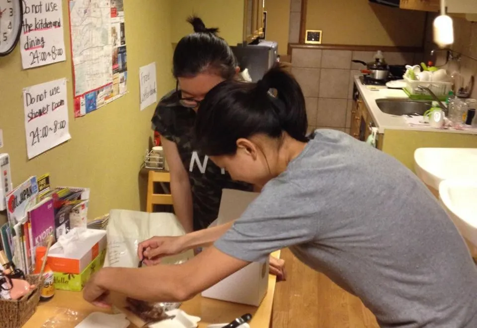 Shin Osaka Backpacker’s Hostel?