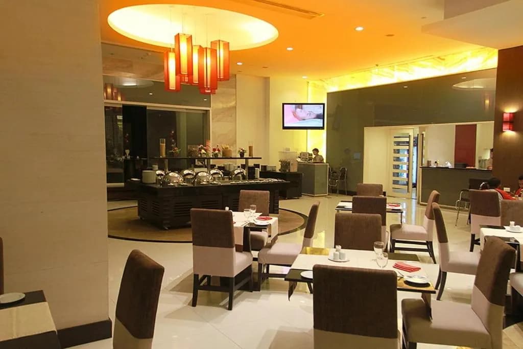 The Narathiwas Hotel & Residence Sathorn Bangkok