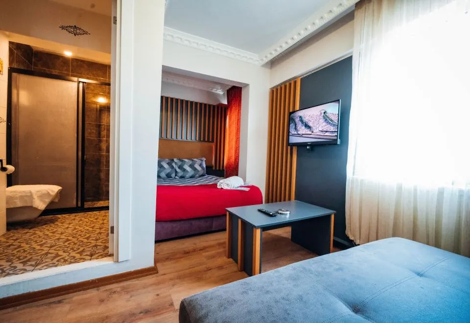 Evin Suit Hotel