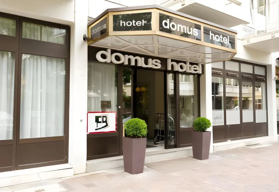 Domus Hotel