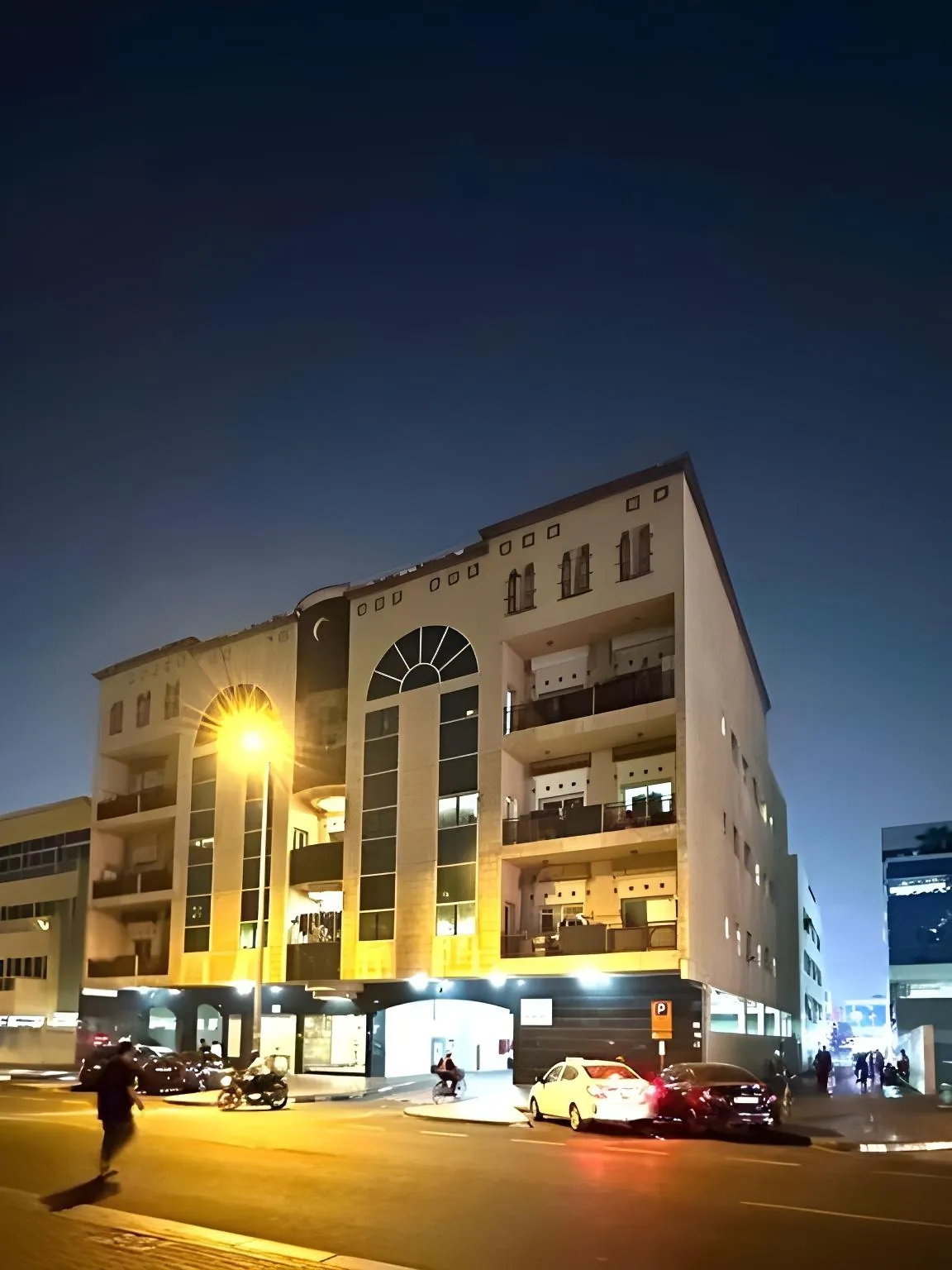 Hello Hostel