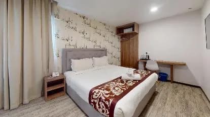 LoLex Hotel