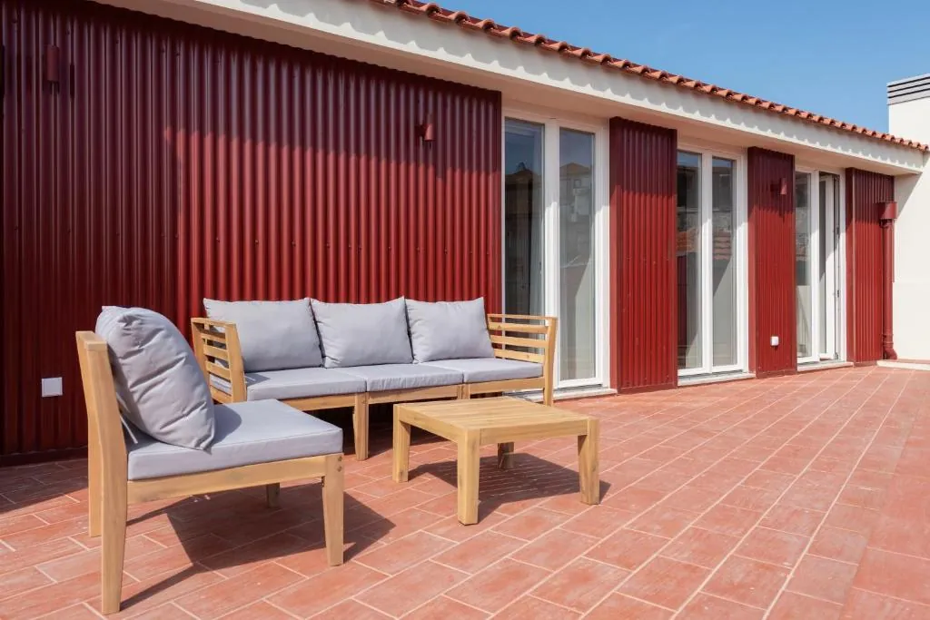 Ando Living - Flores Townhouse