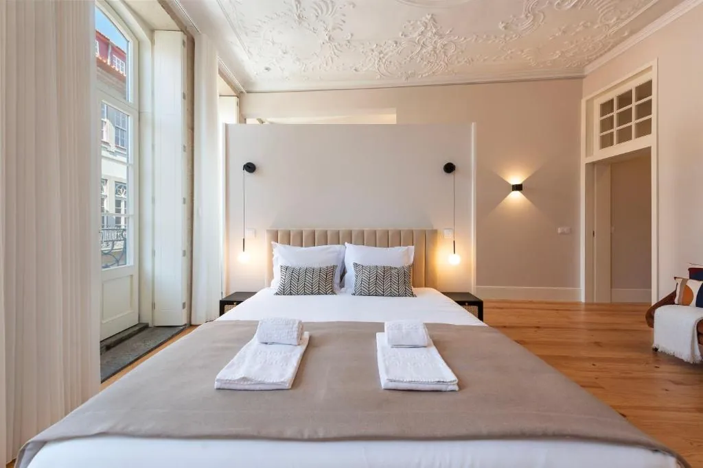 Ando Living - Flores Townhouse