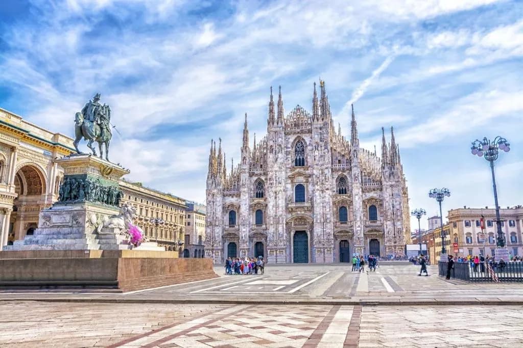 Hosting Dreams Attics - Duomo