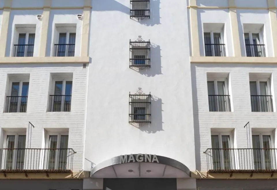 Roomy Suites Sevilla
