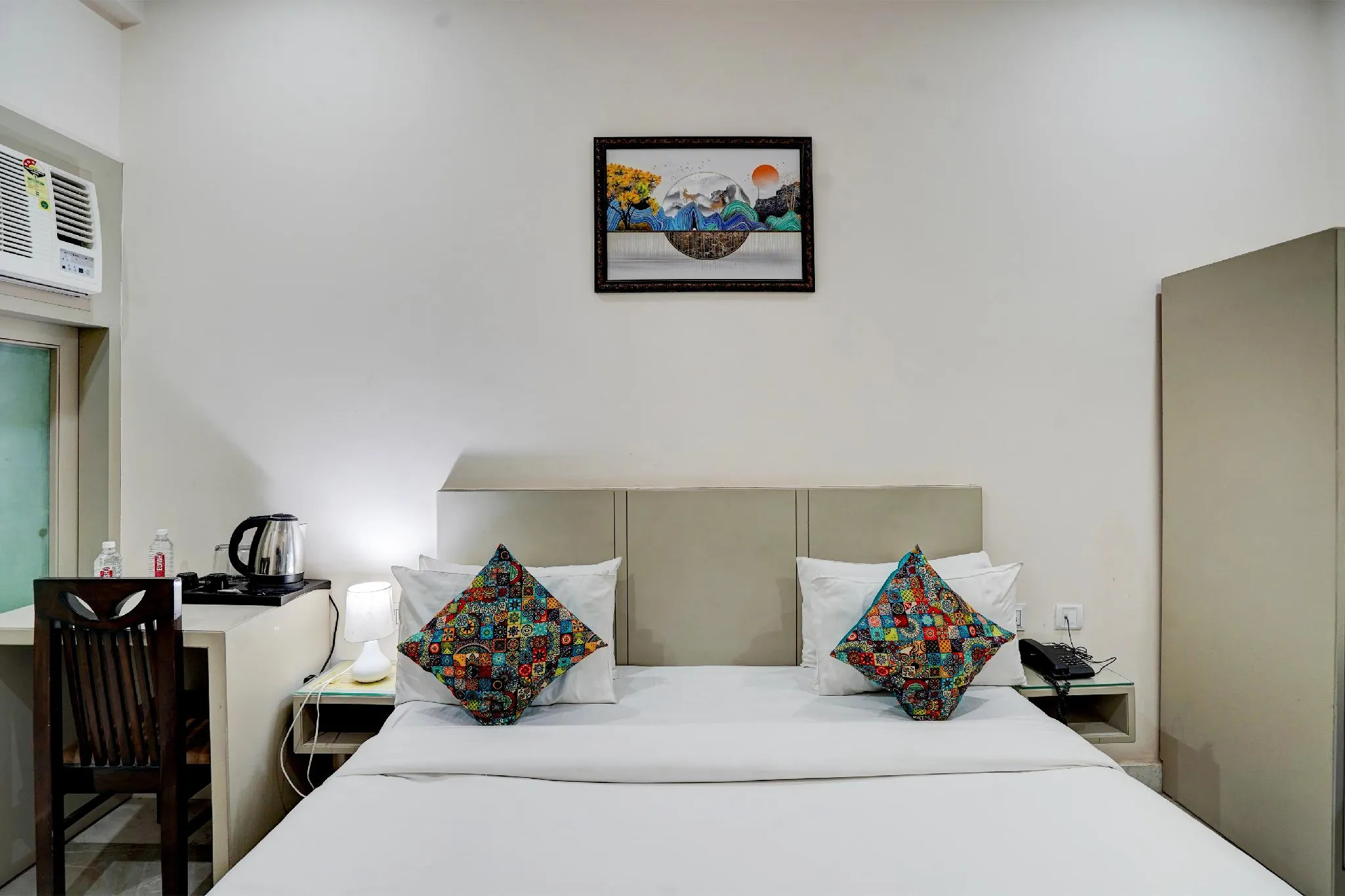 Hotel Taj Holiday
