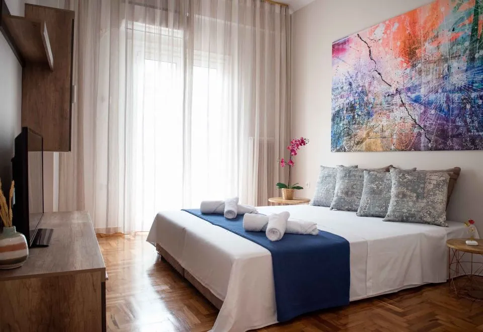 Blue Ark Stylish Athens
