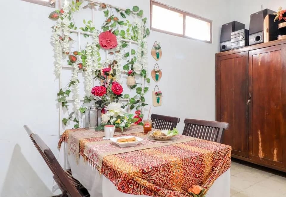 Adil Jaya Homestay