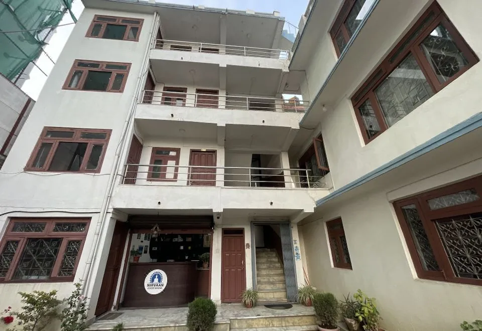 Nirvaan Guest House