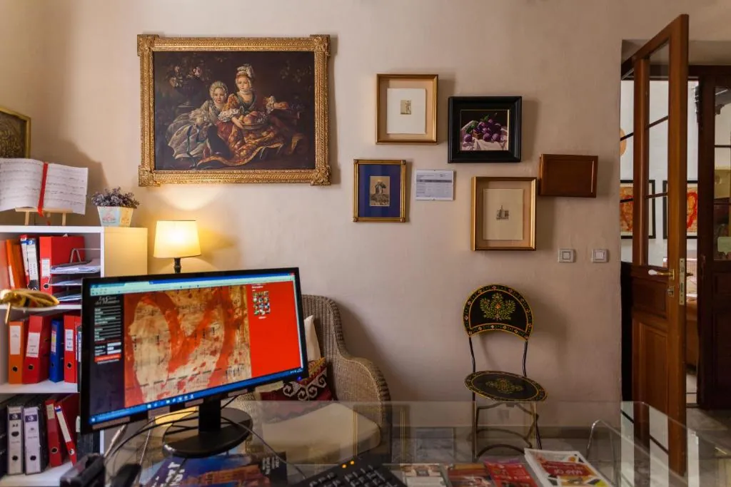 LA CASA DEL MAESTRO
