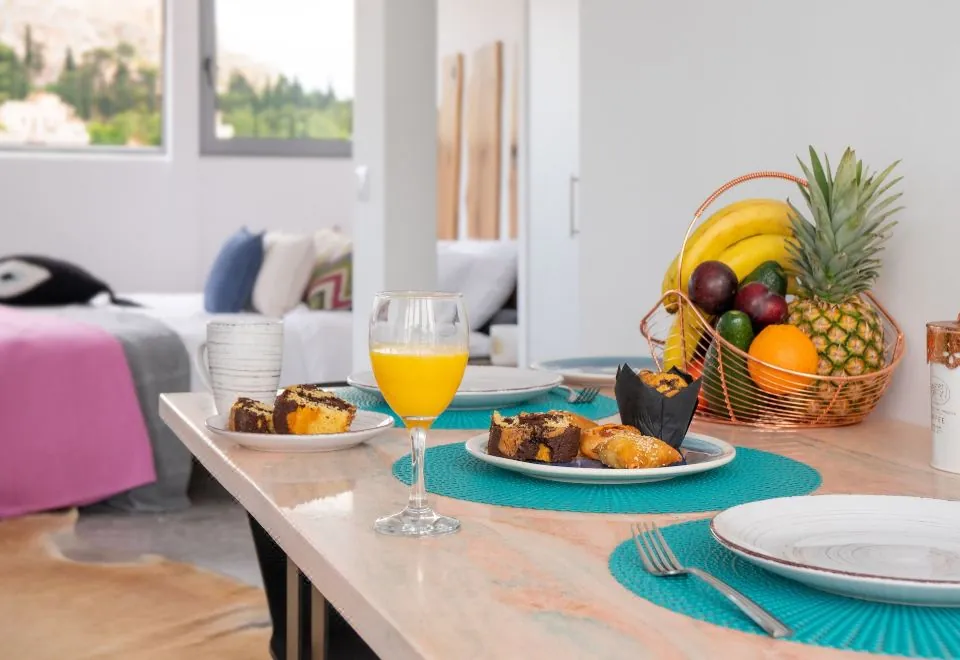 Mythos Luxury Suites