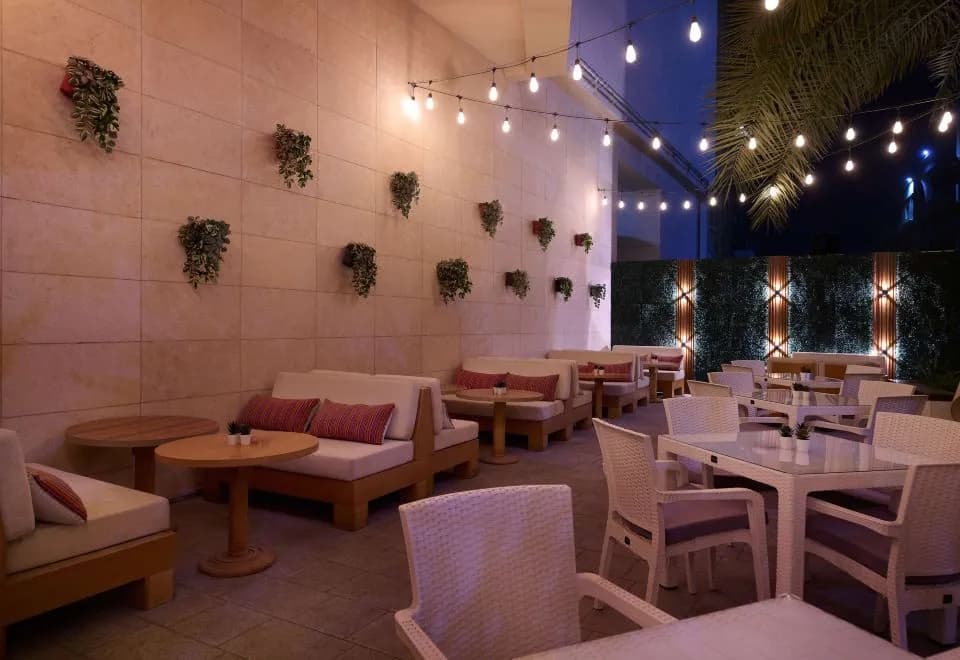 Doubletree by Hilton Doha - Al Sadd