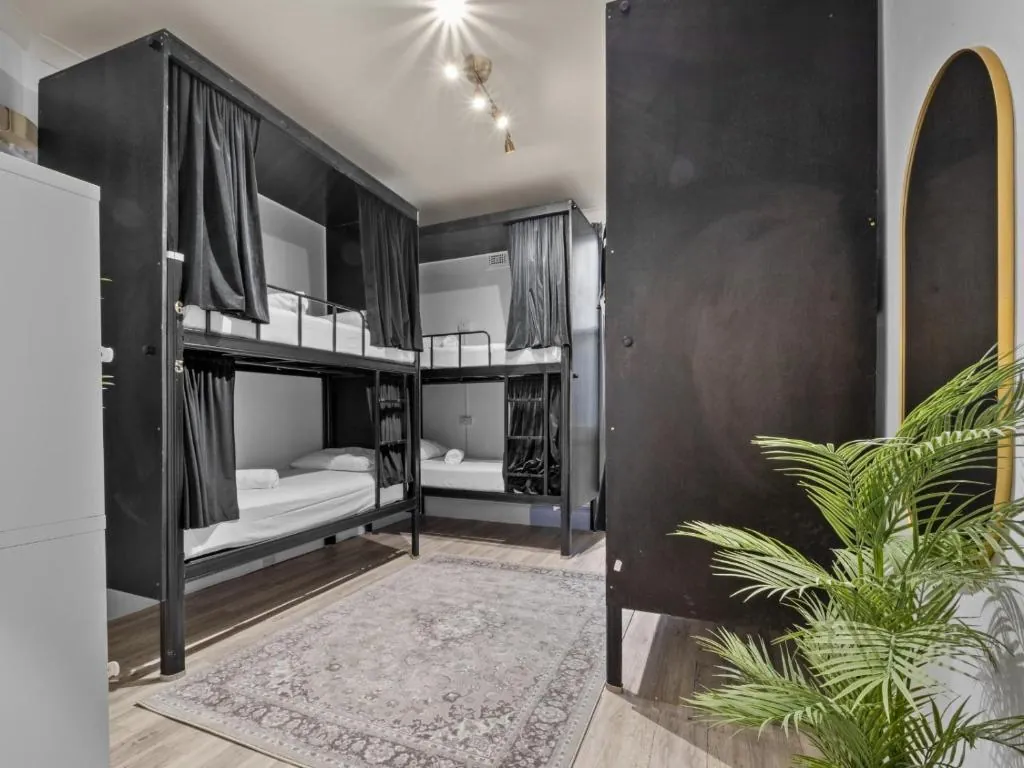 Sydney Pod Hotels - Darling Harbour