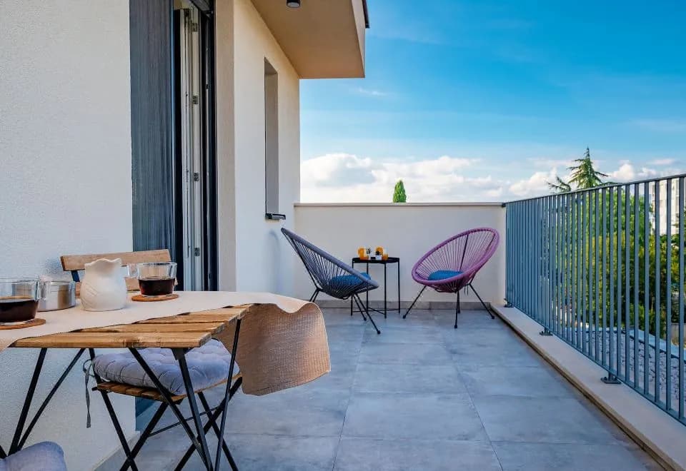 Seven Seas Residence