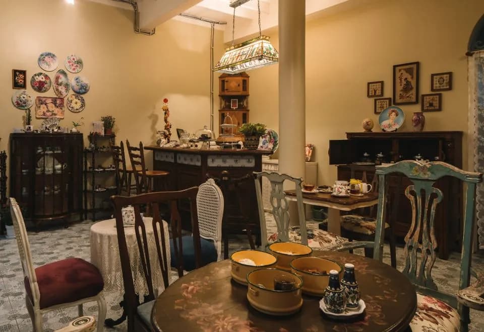 Lhong Yaowarat Hostel