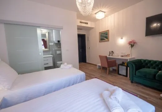 Center Luxury Rooms 1
