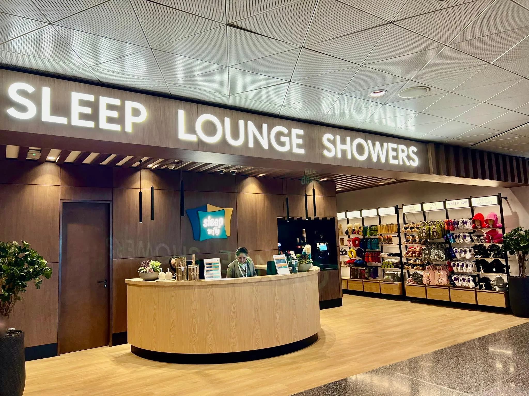 sleep 'n fly Sleep Lounge & Showers, NORTH Node - TRANSIT ONLY