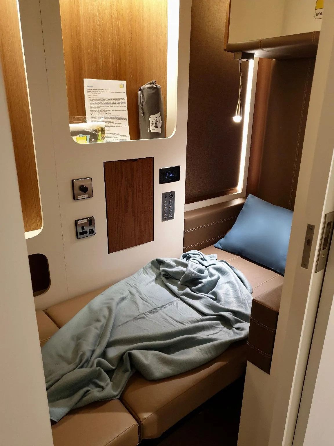 sleep 'n fly Sleep Lounge & Showers, NORTH Node - TRANSIT ONLY