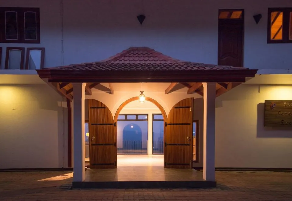 Ceyloni Panorama Resort