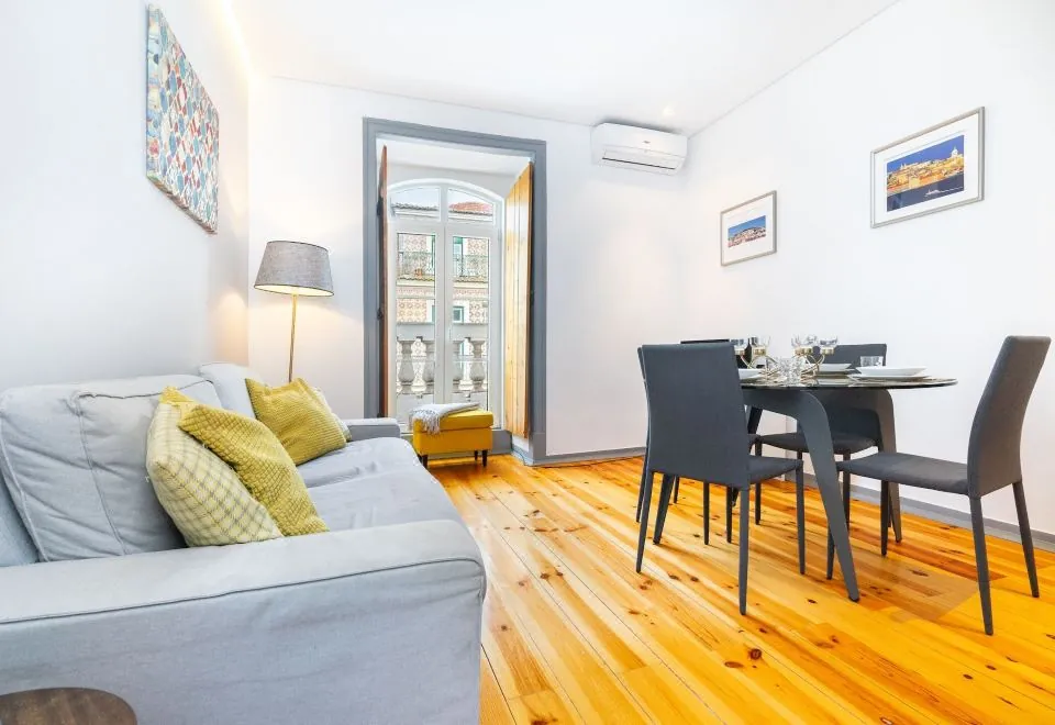 Downtown Family Apartment