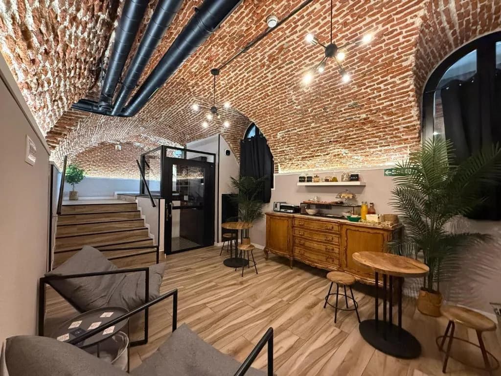 CC Opera Suites