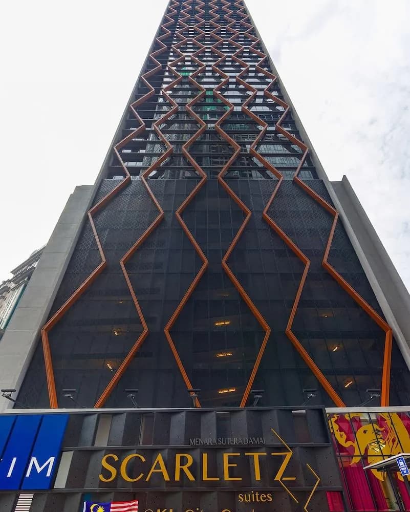 Scarletz Suites KLCC, Travelet