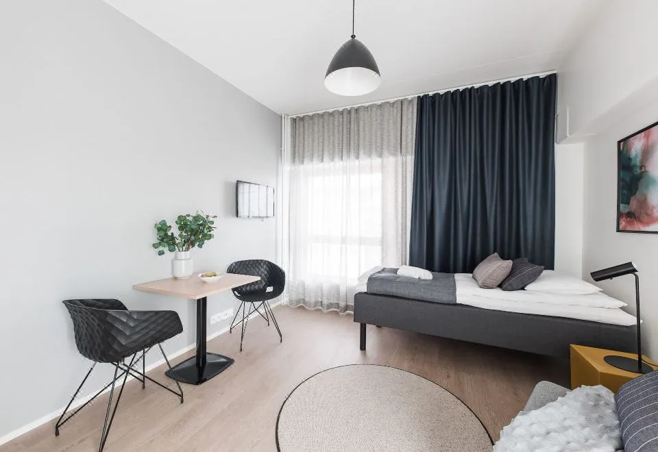 Forenom Aparthotel Pikku Huopalahti