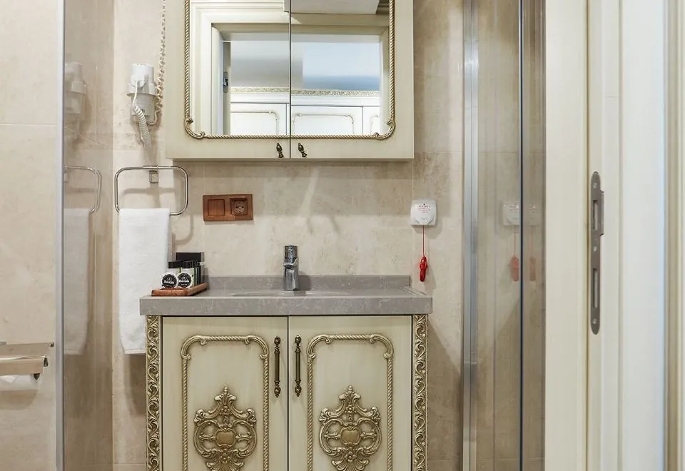 Czn Burak Hotel