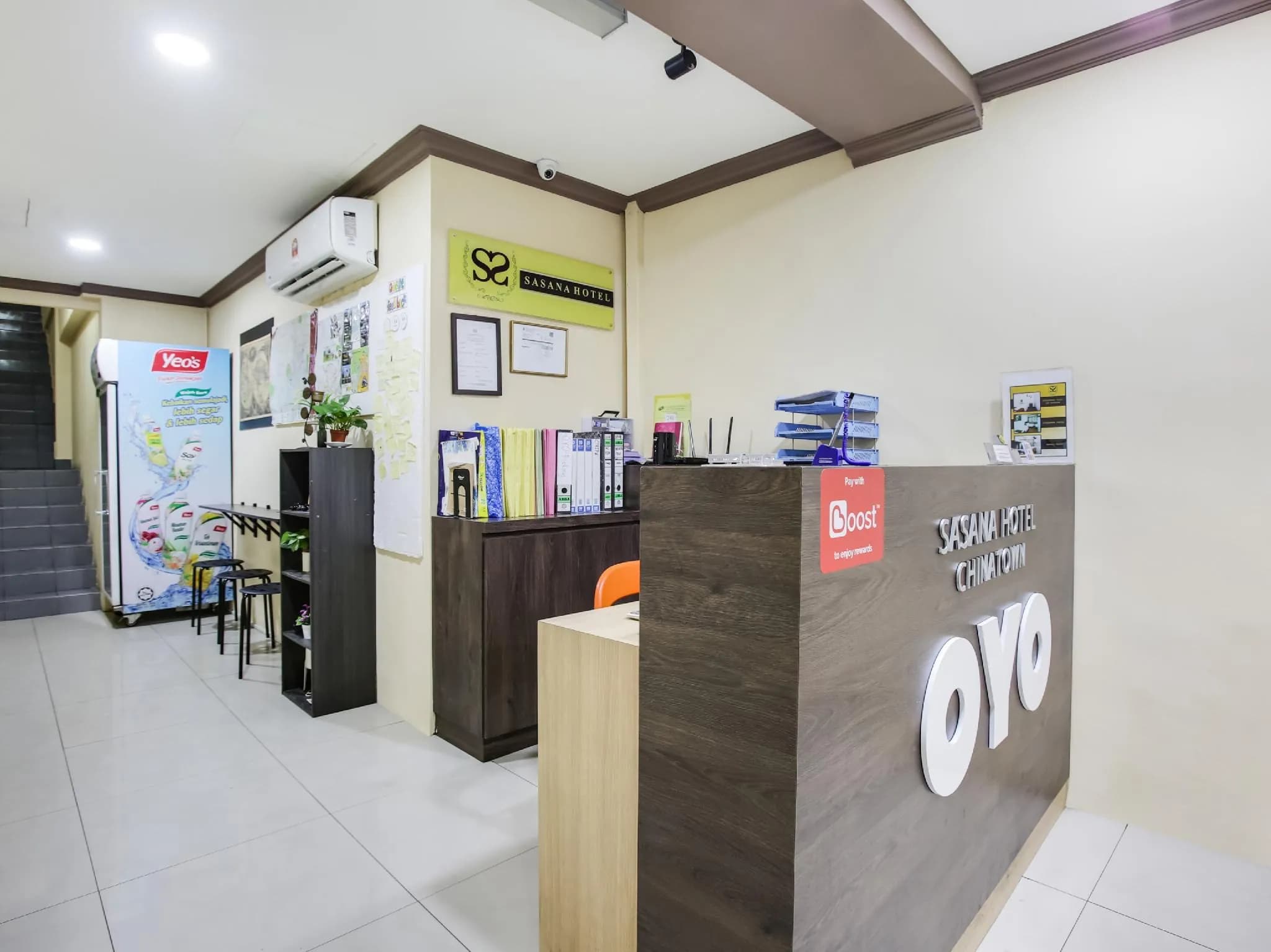 OYO 43927 Sassana Hotel
