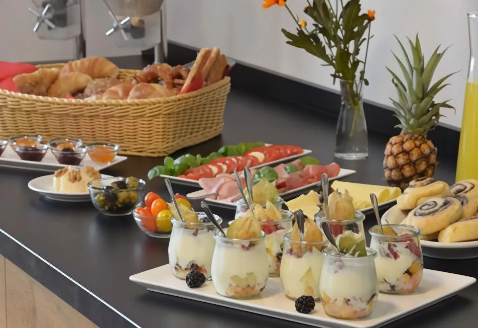 Lizz Hotel Munich