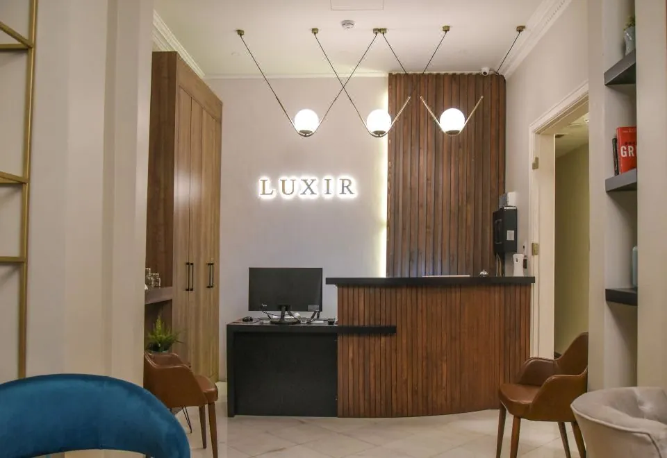 Luxir Hotel