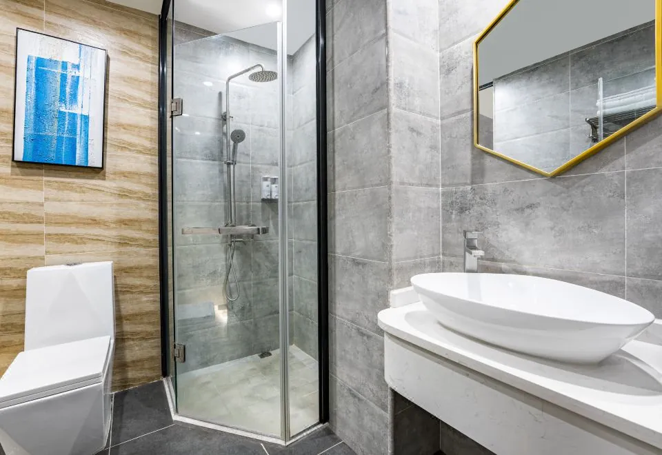 Freighton Hotel (Guangzhou Gangding Metro Station Zhongshan Third Hospital Branch)