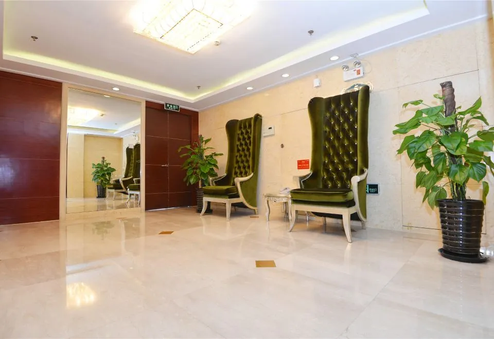 Vienna International Hotel (Shanghai World Expo Garden)