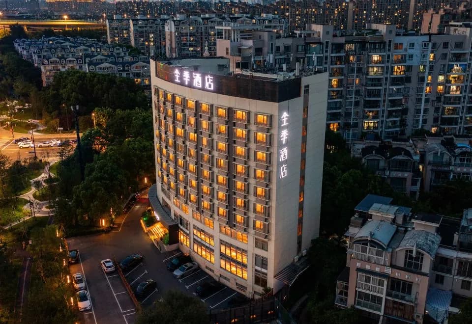 JiHotel