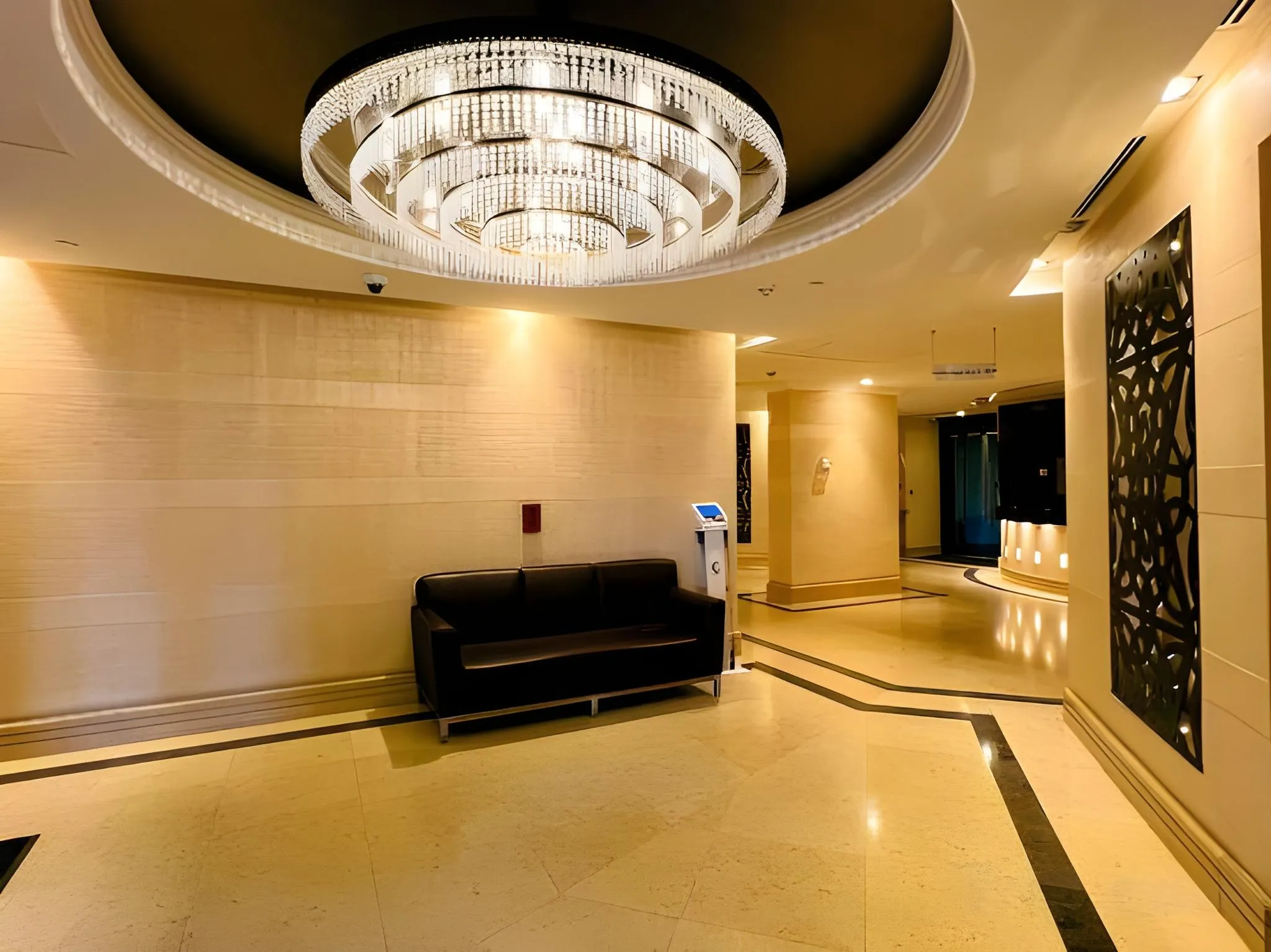 Urban Panda Hostel JBR Dubai