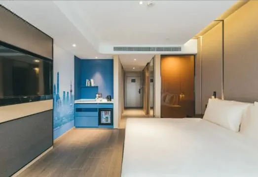 Atour S Hotel (Shanghai Xujiahui Tianyaoqiao Road)