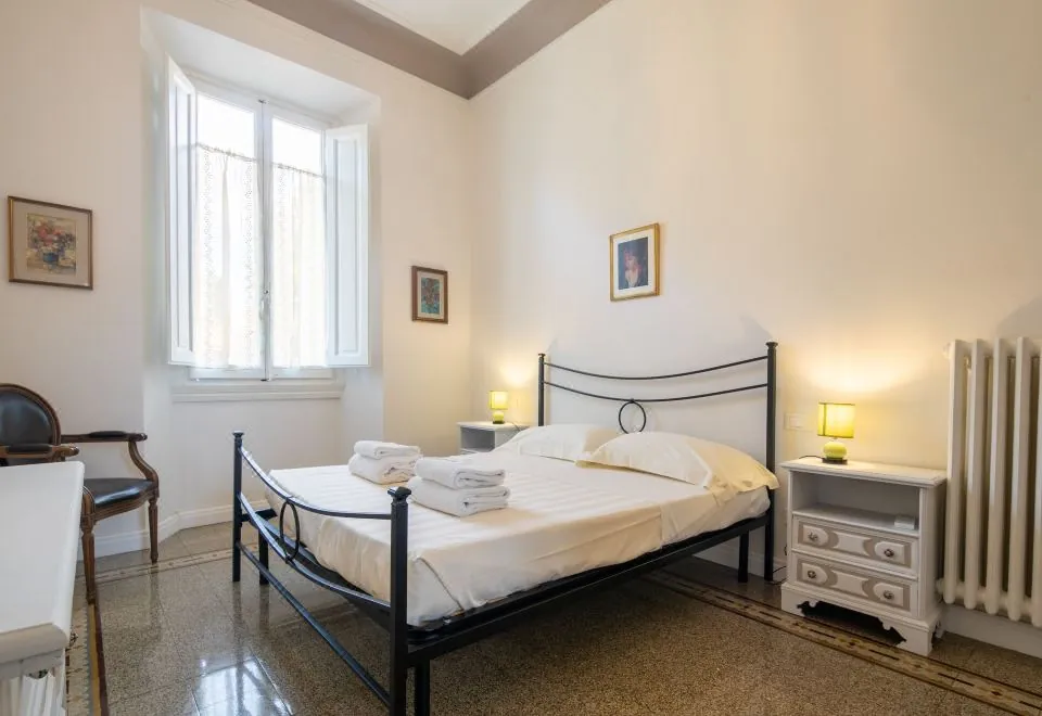 Santa Maria Novella 4 Bedrooms