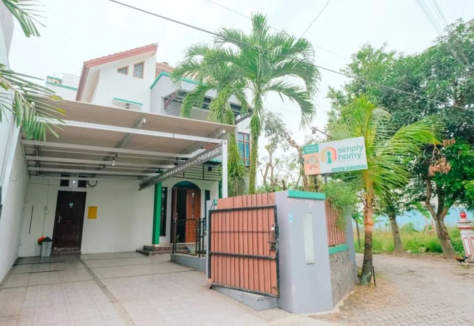 Homestay Pogung Dekat Ugm by Simply Homy