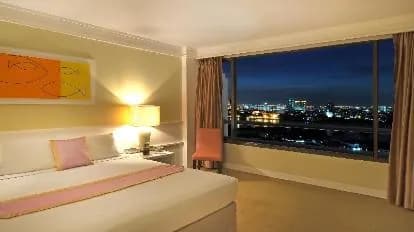 Tongtara Riverview Hotel