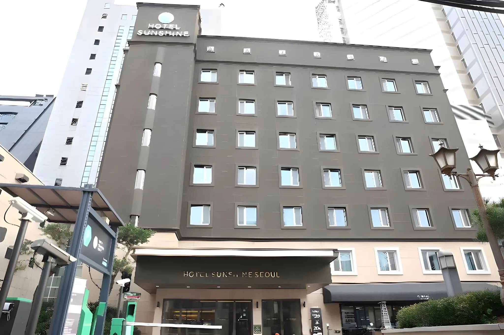 Sunshine Hotel