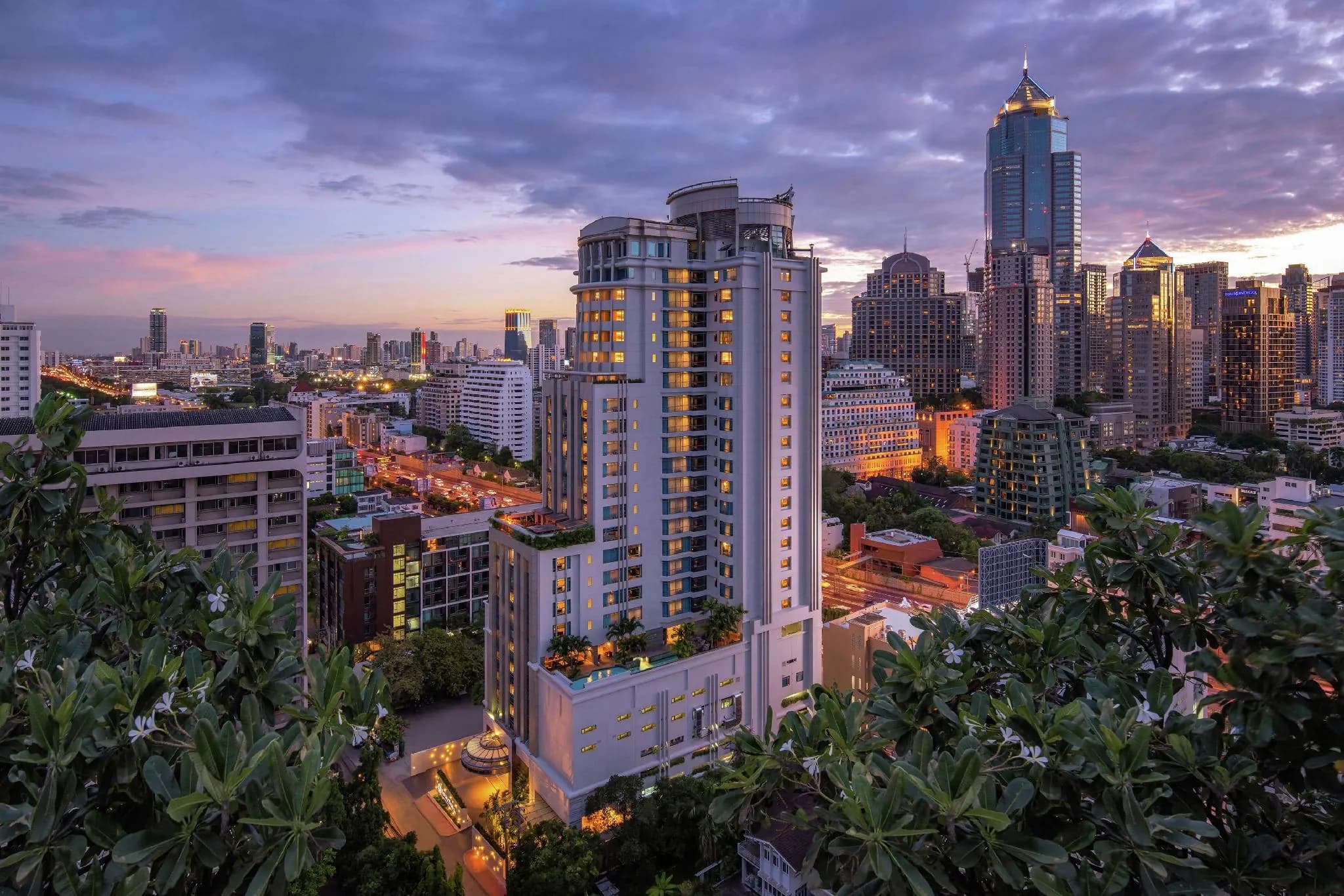 DoubleTree By Hilton Bangkok Ploenchit