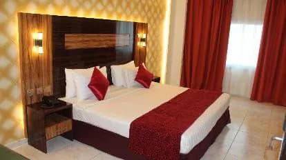 Grand Nova Hotel