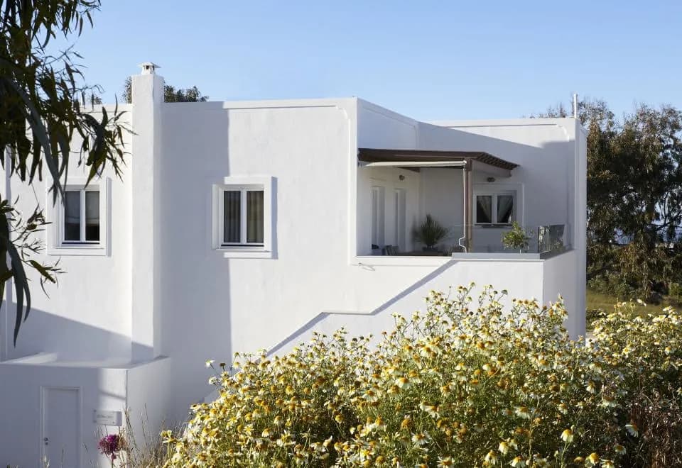 Le Blanc Nest